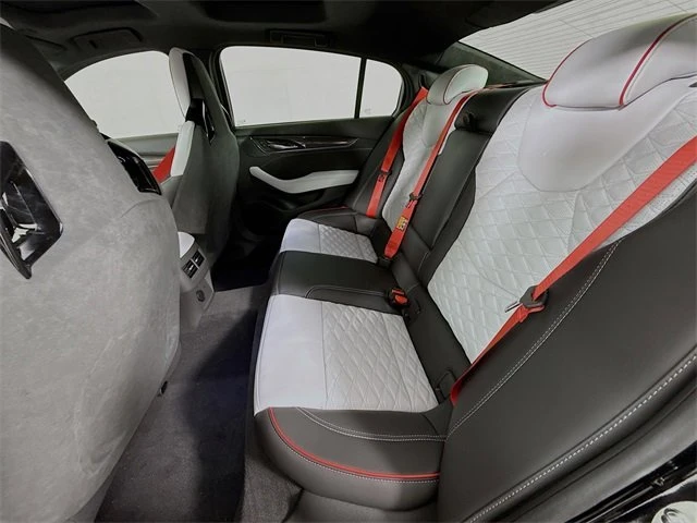 2026 Cadillac CT5-V Blackwing - Image 9 of 11