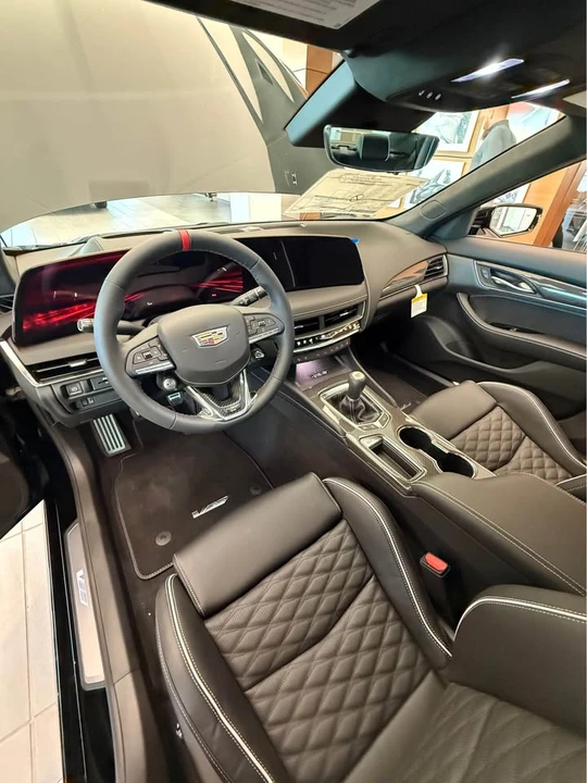 2026 Cadillac CT5-V Blackwing - Image 8 of 12
