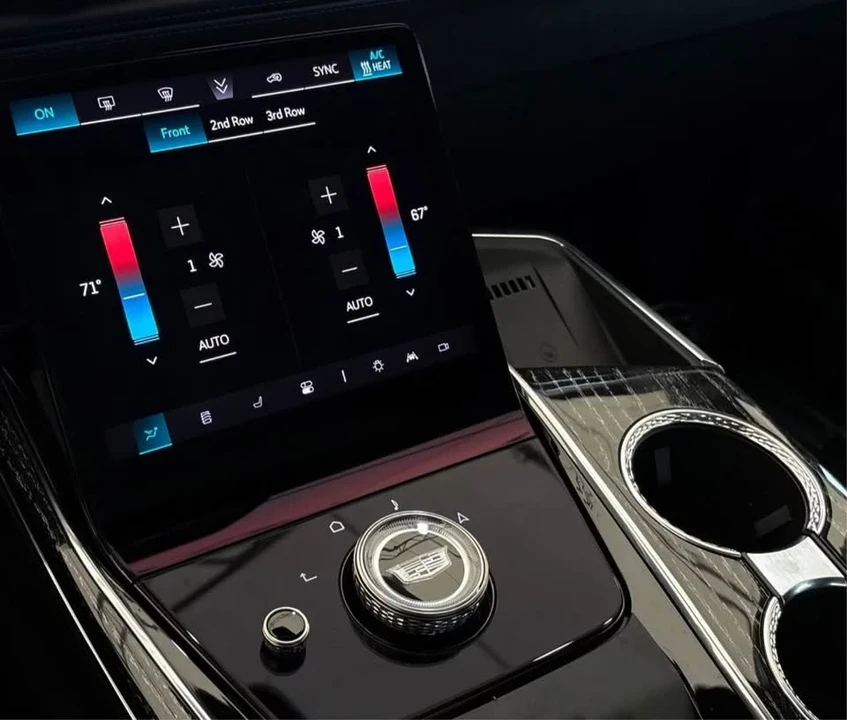 2026 Cadillac Escalade 5th Gen - Image 9 of 15