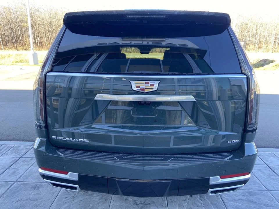 2026 Cadillac Escalade 5th Gen - Image 6 of 17