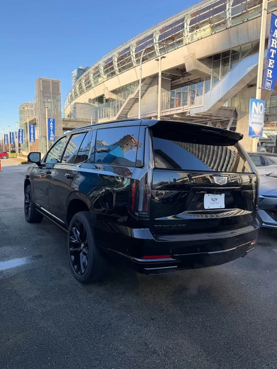 2026 Cadillac Escalade 5th Gen - Image 9 of 20