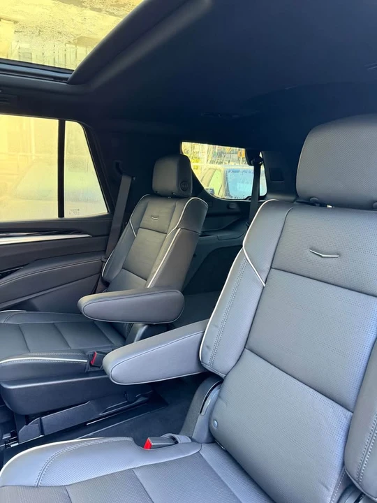 2026 Cadillac Escalade 5th Gen - Image 11 of 20