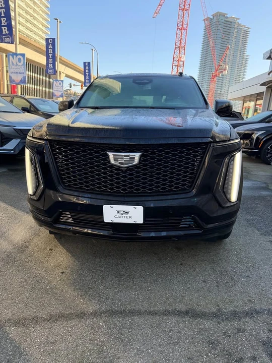 2026 Cadillac Escalade 5th Gen - Image 2 of 20