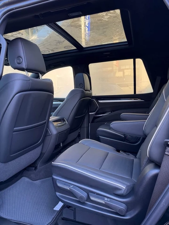 2026 Cadillac Escalade 5th Gen - Image 10 of 20
