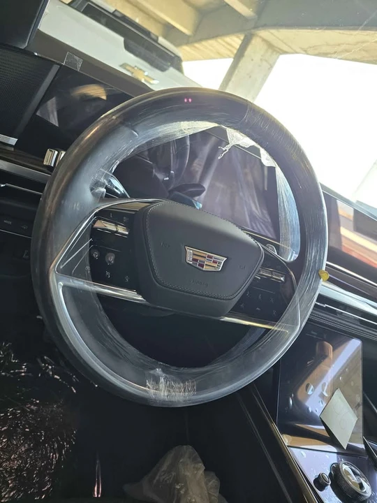 2026 Cadillac Escalade 5th Gen - Image 9 of 15