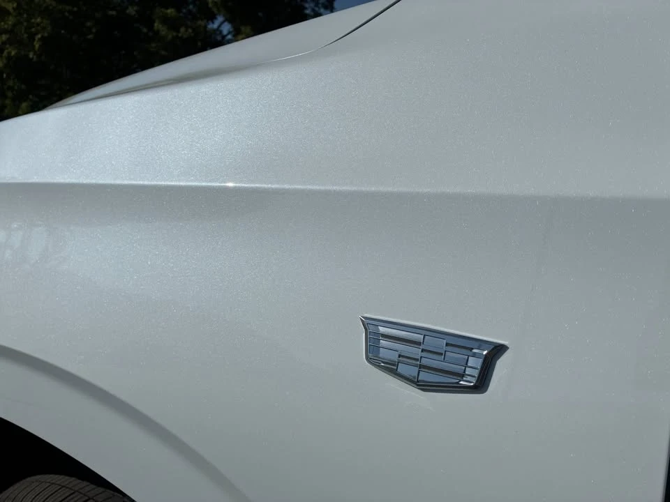 2026 Cadillac Escalade 5th Gen - Image 16 of 17