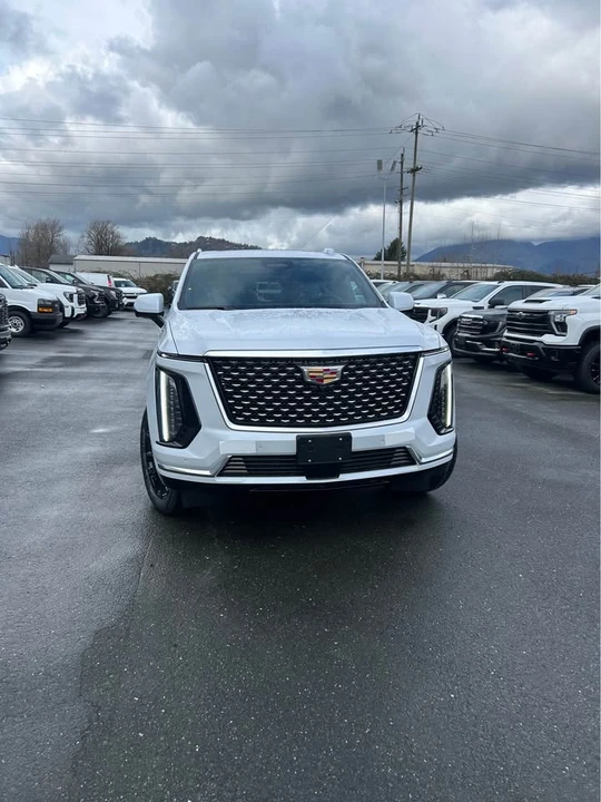 2026 Cadillac Escalade 5th Gen - Image 6 of 18