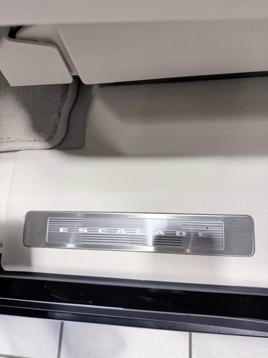 2026 Cadillac Escalade 5th Gen - Image 12 of 12