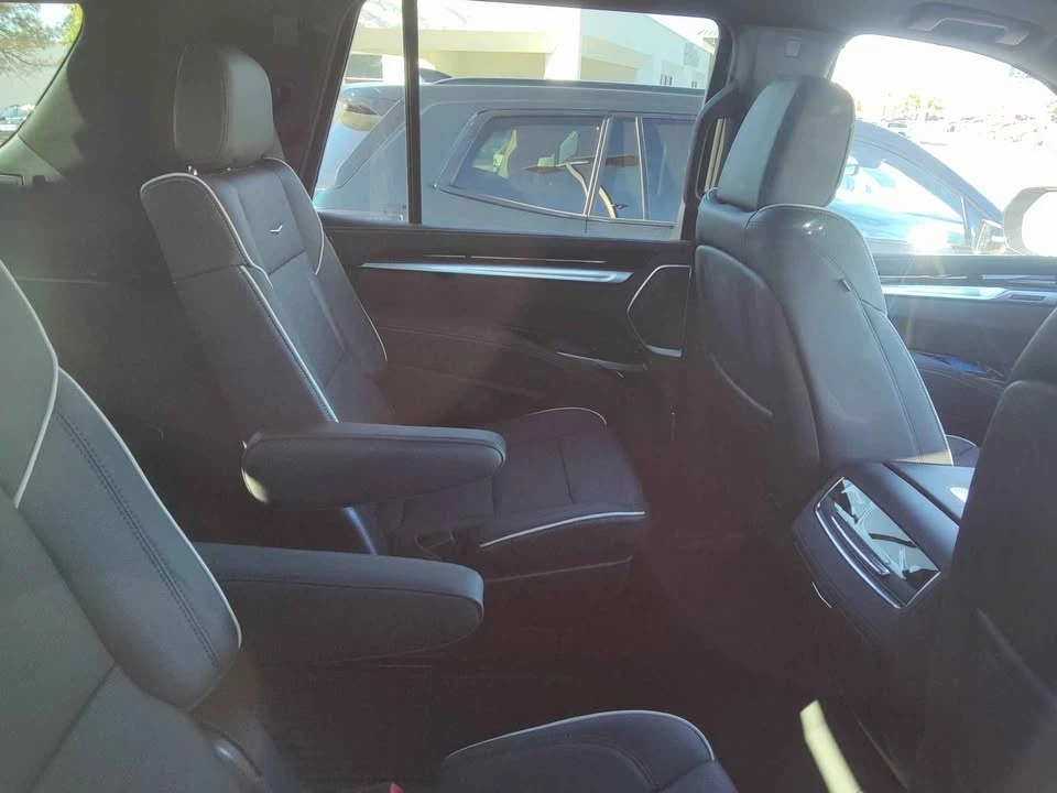 2026 Cadillac Escalade 5th Gen - Image 13 of 19