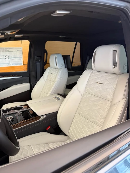 2026 Cadillac Escalade 5th Gen - Image 6 of 10