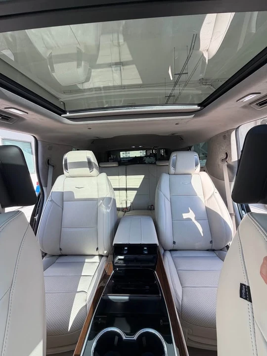 2026 Cadillac Escalade 5th Gen - Image 6 of 12