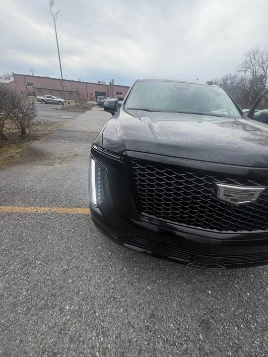 2026 Cadillac Escalade 5th Gen - Image 3 of 19
