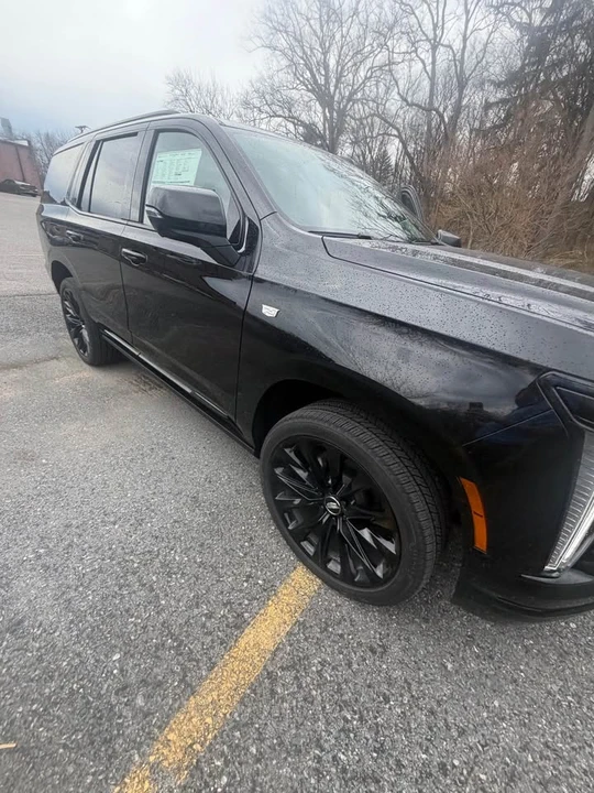 2026 Cadillac Escalade 5th Gen - Image 11 of 19
