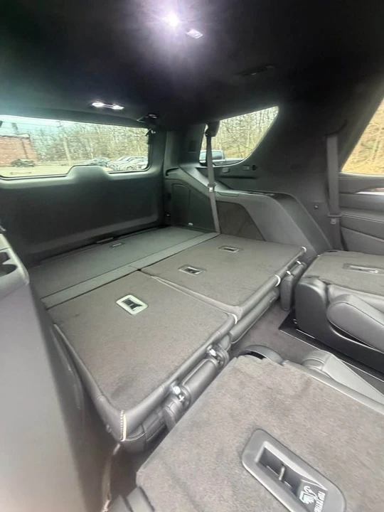 2026 Cadillac Escalade 5th Gen - Image 16 of 19