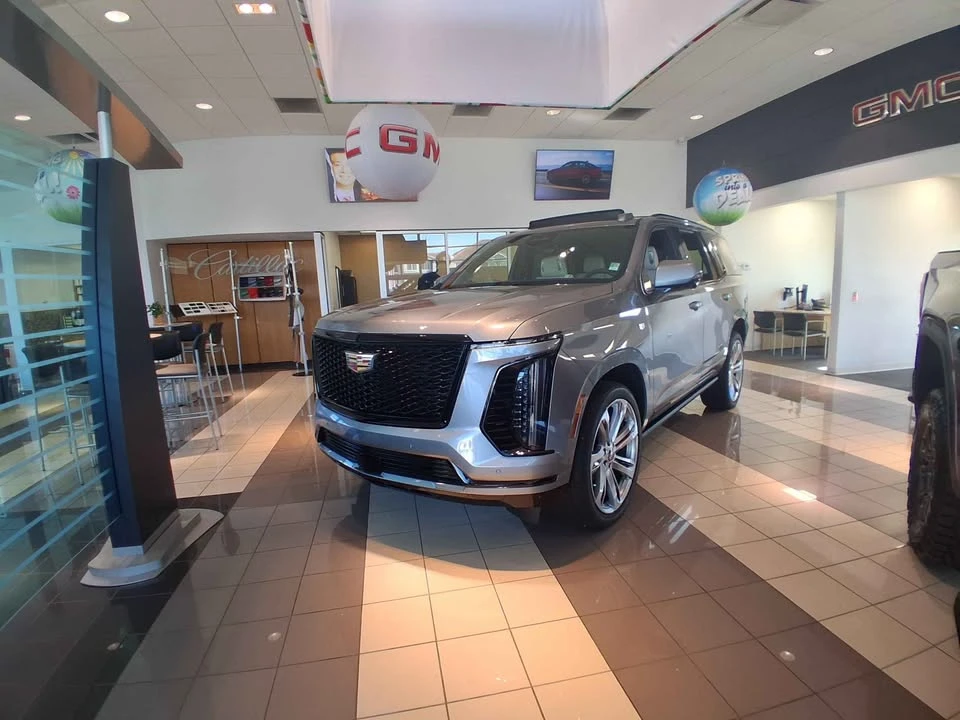 2026 Cadillac Escalade 5th Gen - Image 2 of 14