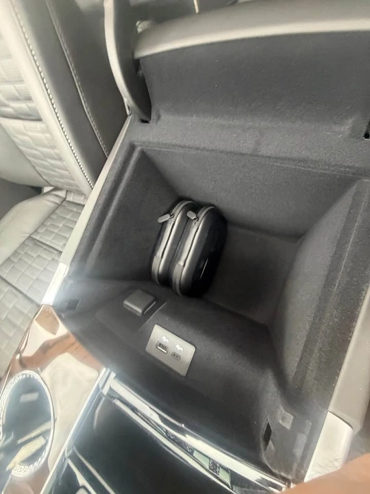 2026 Cadillac Escalade 5th Gen - Image 10 of 19
