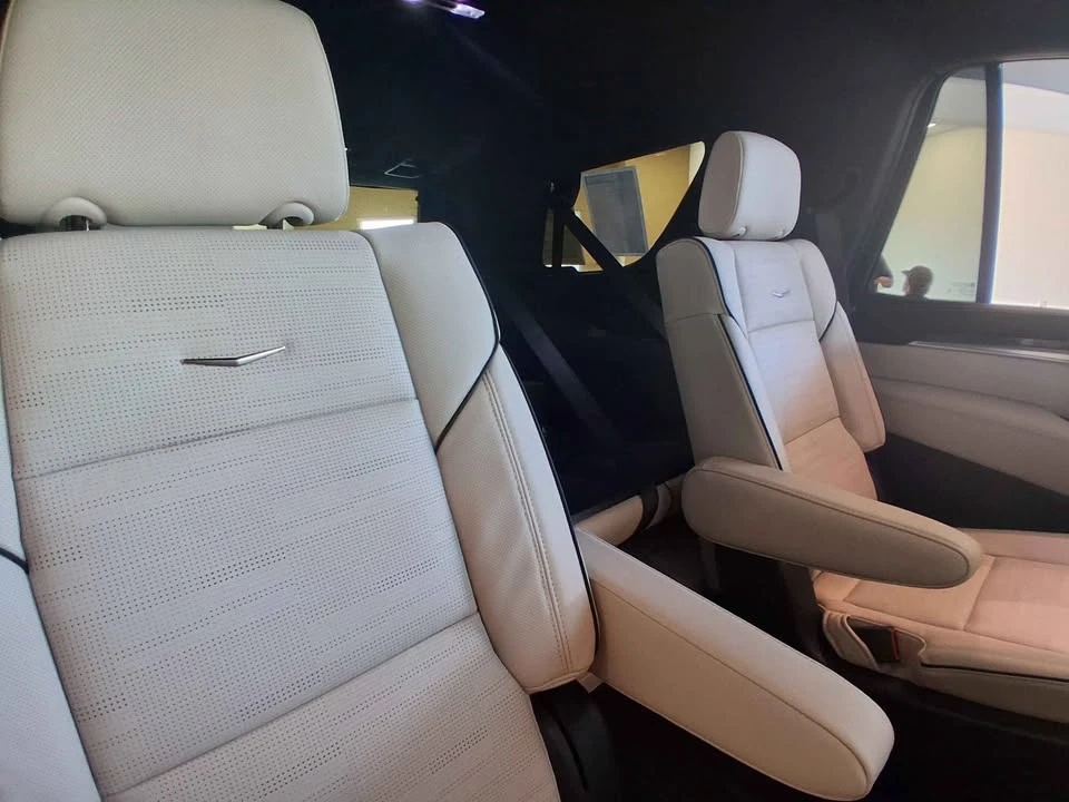 2026 Cadillac Escalade 5th Gen - Image 9 of 14