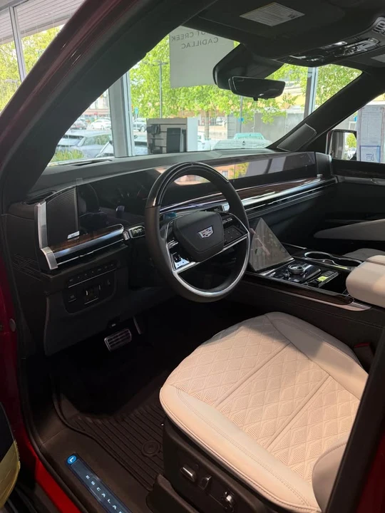 2026 Cadillac Escalade 5th Gen - Image 9 of 17
