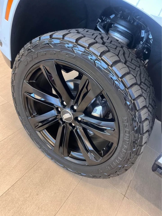 2026 Cadillac Escalade 5th Gen - Image 10 of 10