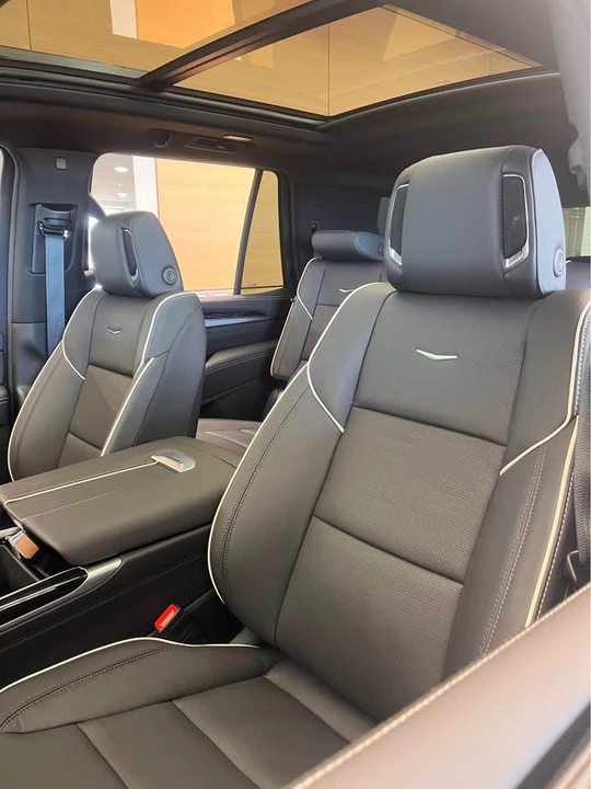 2026 Cadillac Escalade 5th Gen - Image 6 of 10