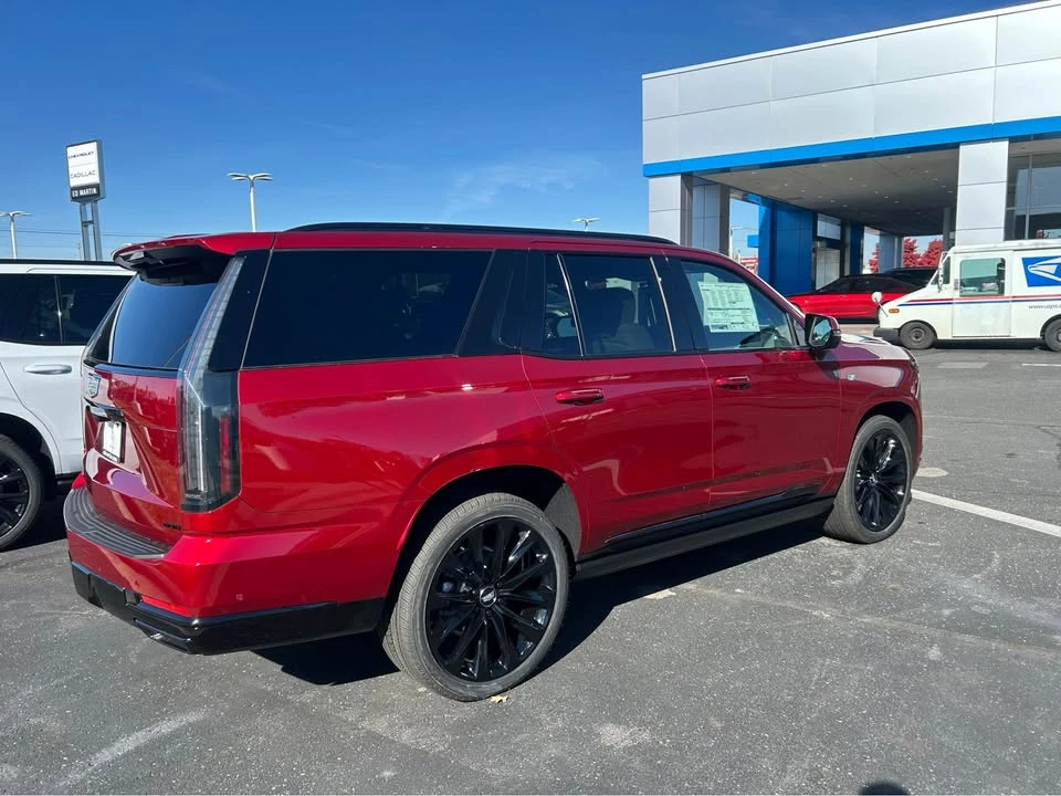 2026 Cadillac Escalade 5th Gen - Image 2 of 9