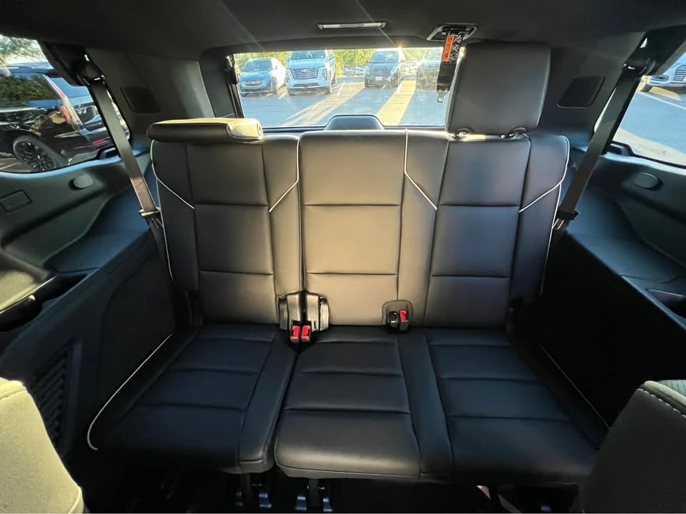2026 Cadillac Escalade 5th Gen - Image 6 of 7
