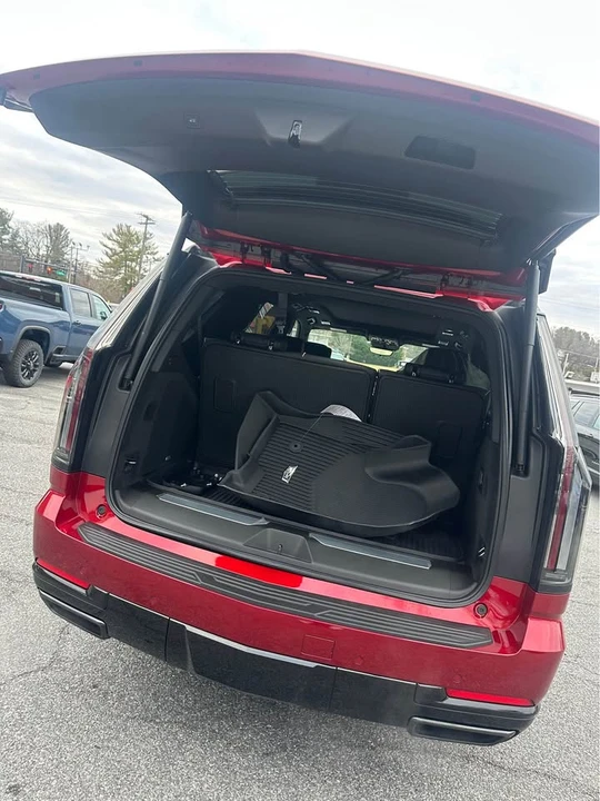 2026 Cadillac Escalade 5th Gen - Image 11 of 11