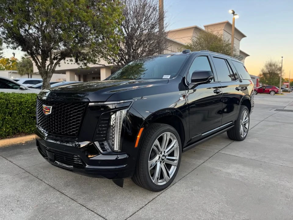 2026 Cadillac Escalade 5th Gen - Image 2 of 12