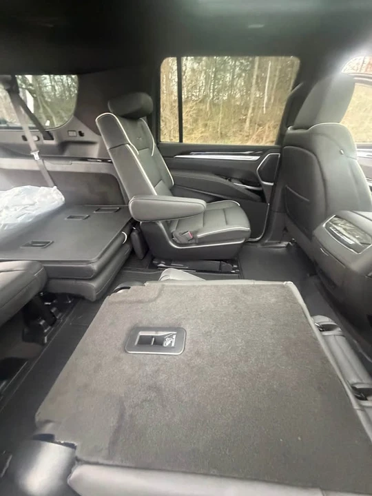 2026 Cadillac Escalade 5th Gen - Image 9 of 20