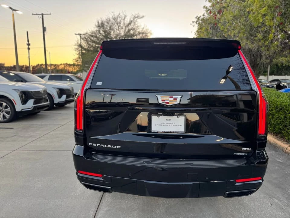 2026 Cadillac Escalade 5th Gen - Image 5 of 12