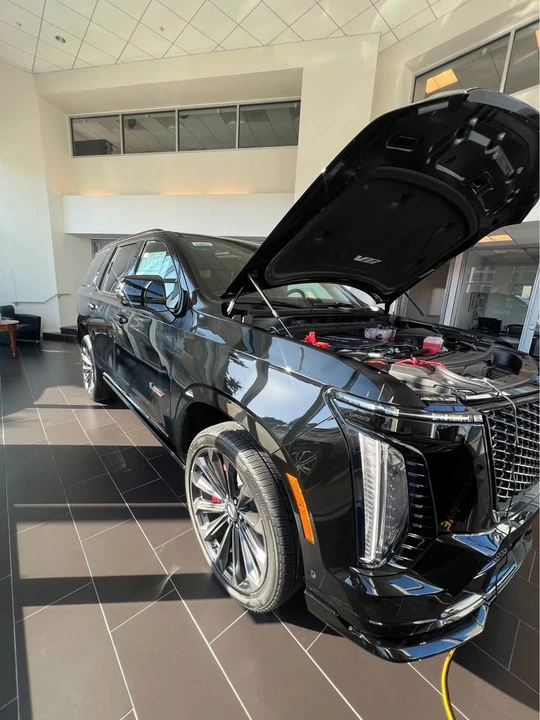 2026 Cadillac Escalade-V 5th Gen - Image 4 of 10