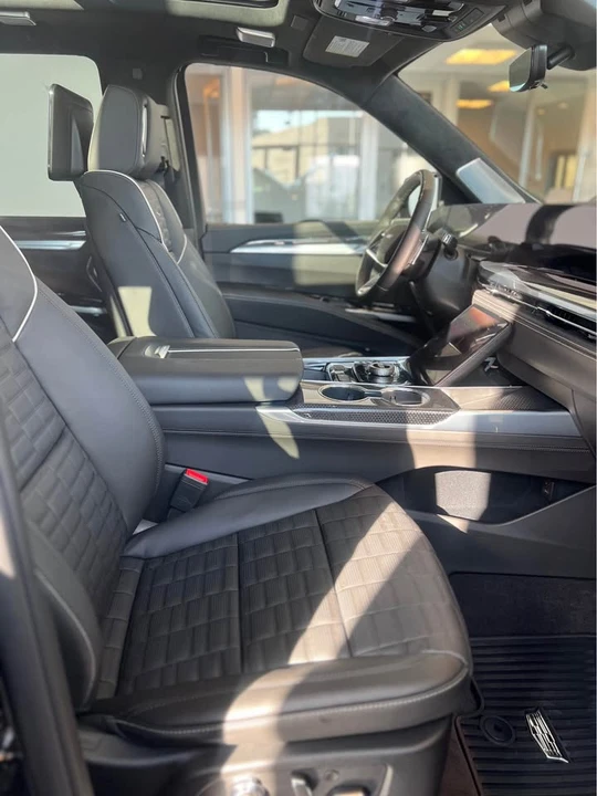 2026 Cadillac Escalade-V 5th Gen - Image 8 of 10