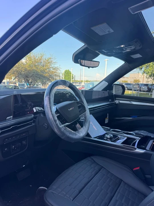 2026 Cadillac Escalade-V 5th Gen - Image 2 of 5