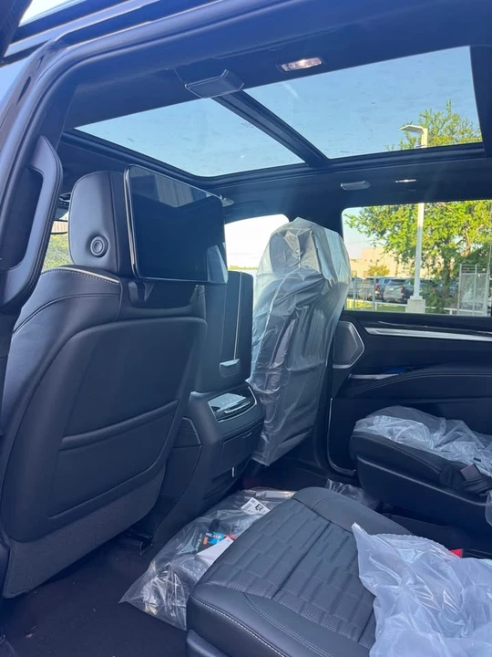 2026 Cadillac Escalade-V 5th Gen - Image 4 of 5