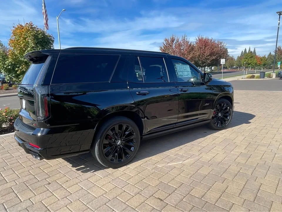 2026 Cadillac Escalade-V 5th Gen - Image 8 of 17