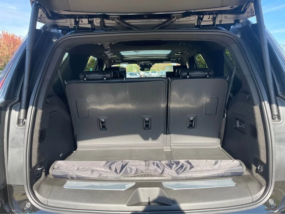 2026 Cadillac Escalade-V 5th Gen - Image 17 of 17