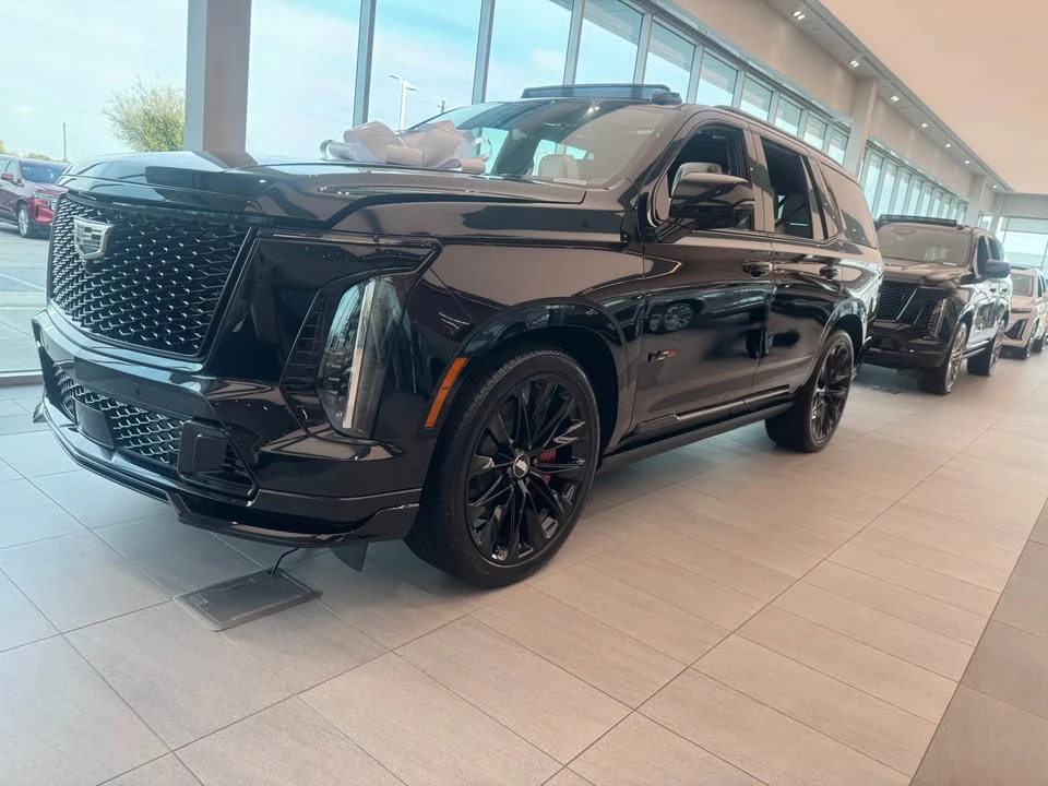 2026 Cadillac Escalade-V 5th Gen - Image 2 of 6