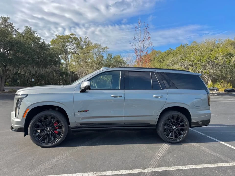 2026 Cadillac Escalade-V 5th Gen - Image 5 of 16