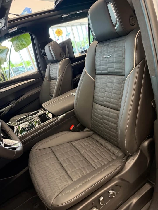 2026 Cadillac Escalade-V 5th Gen - Image 9 of 13