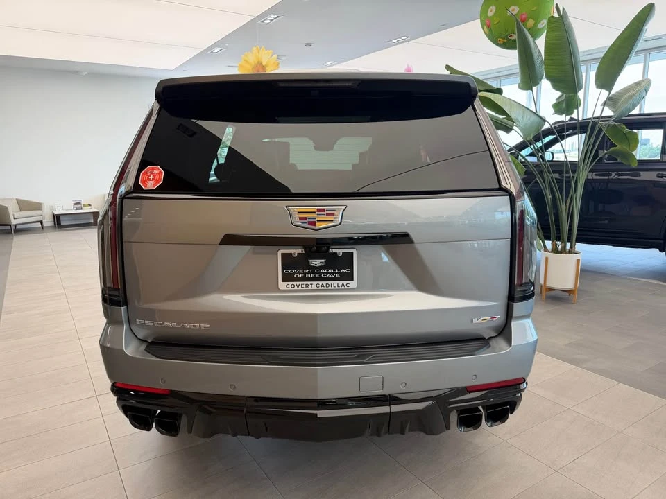 2026 Cadillac Escalade-V 5th Gen - Image 6 of 13