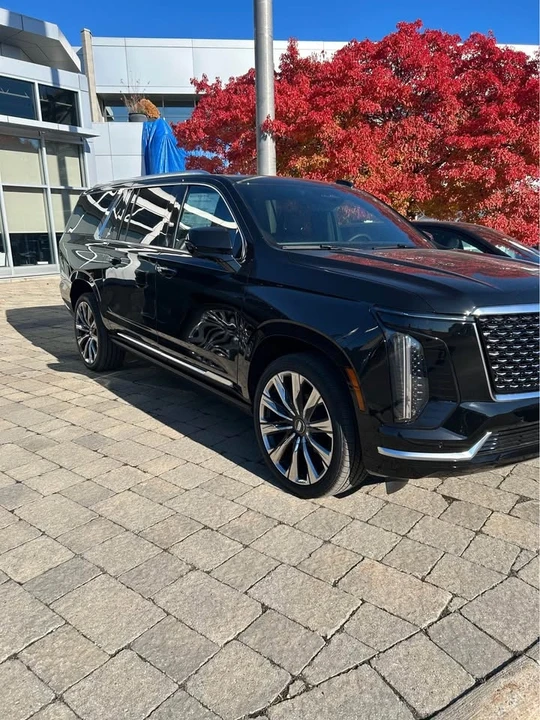 2026 Cadillac Escalade 5th Gen - Image 3 of 10