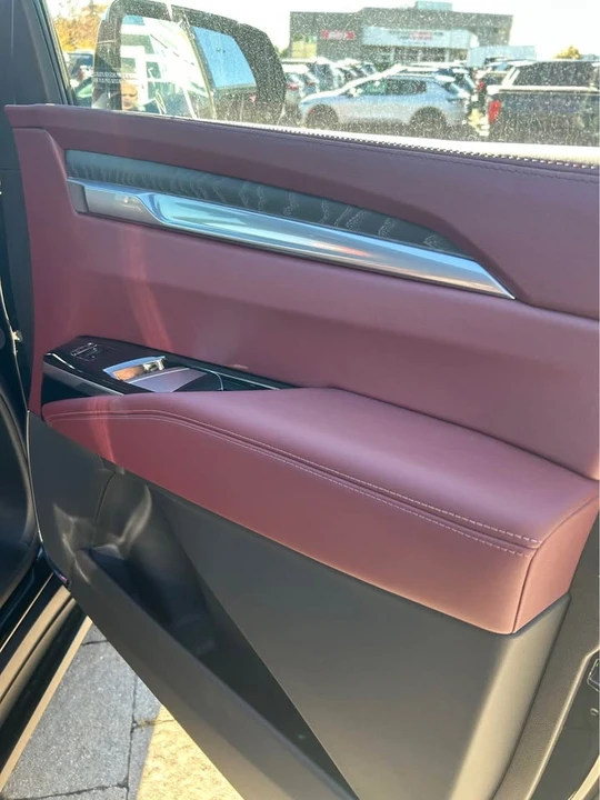 2026 Cadillac Escalade 5th Gen - Image 4 of 10