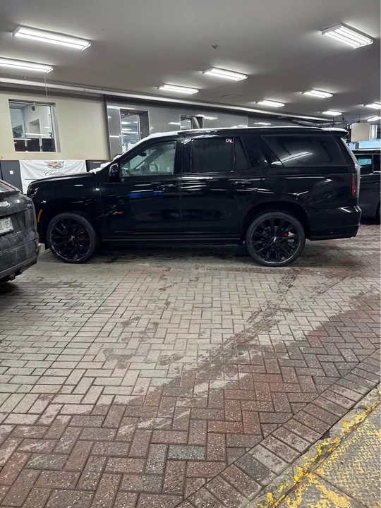 2026 Cadillac Escalade 5th Gen - Image 4 of 5