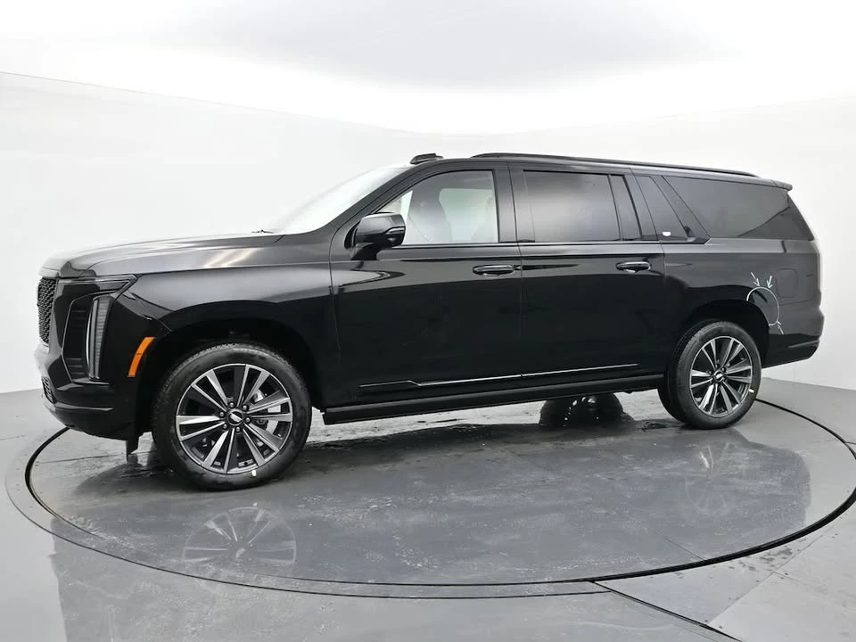 2026 Cadillac Escalade 5th Gen - Image 3 of 12