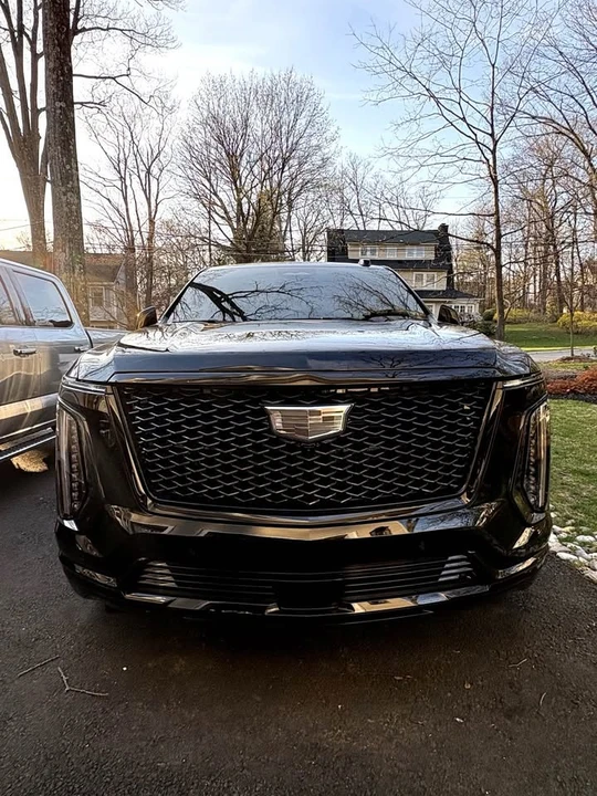 2026 Cadillac Escalade 5th Gen - Image 2 of 8