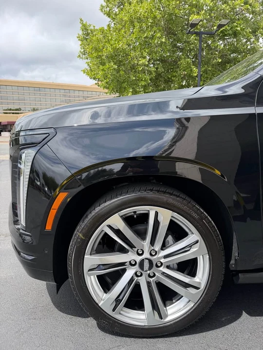 2026 Cadillac Escalade 5th Gen - Image 8 of 20