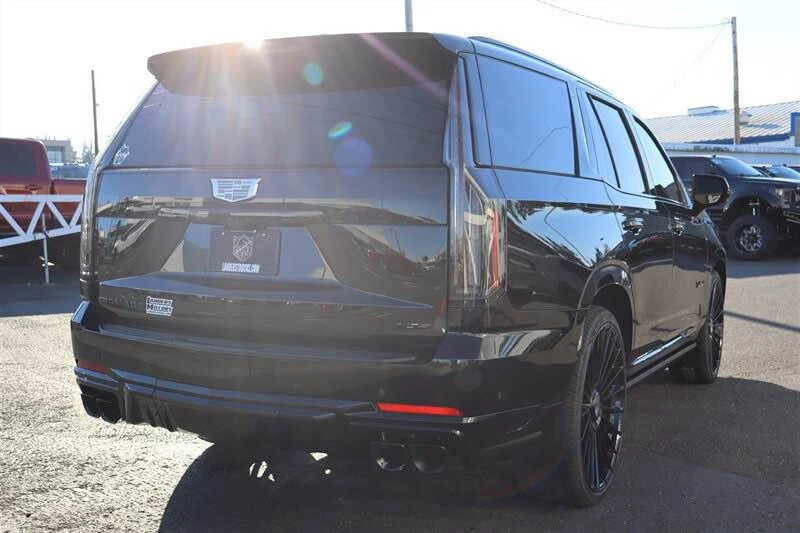 2026 Cadillac Escalade-V 5th Gen - Image 5 of 18