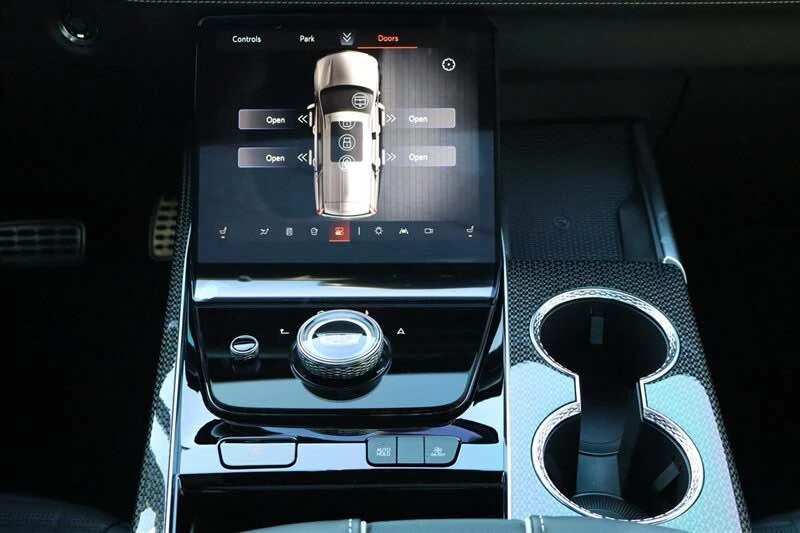2026 Cadillac Escalade-V 5th Gen - Image 13 of 18