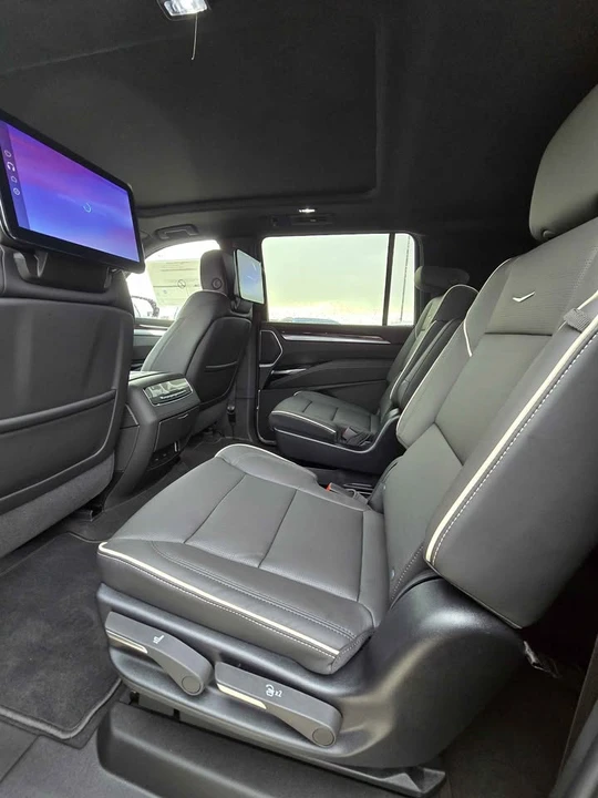 2026 Cadillac Escalade 5th Gen - Image 4 of 13