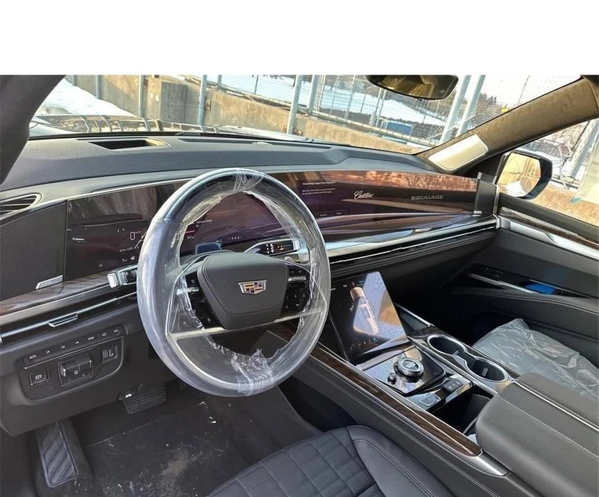 2026 Cadillac Escalade 5th Gen - Image 7 of 14